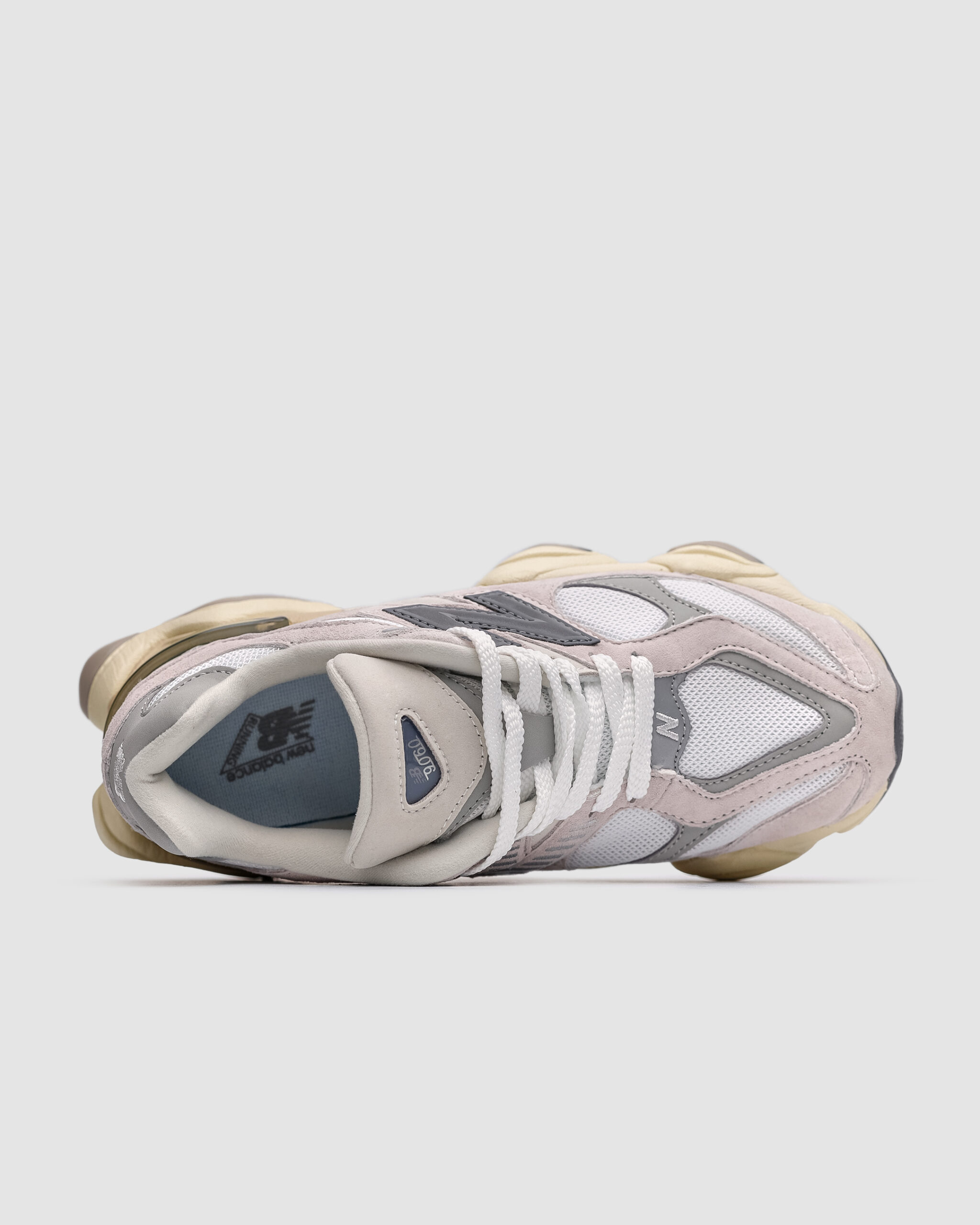 bcaa4e79-f7da-402f-9207-a57c7e1318f3